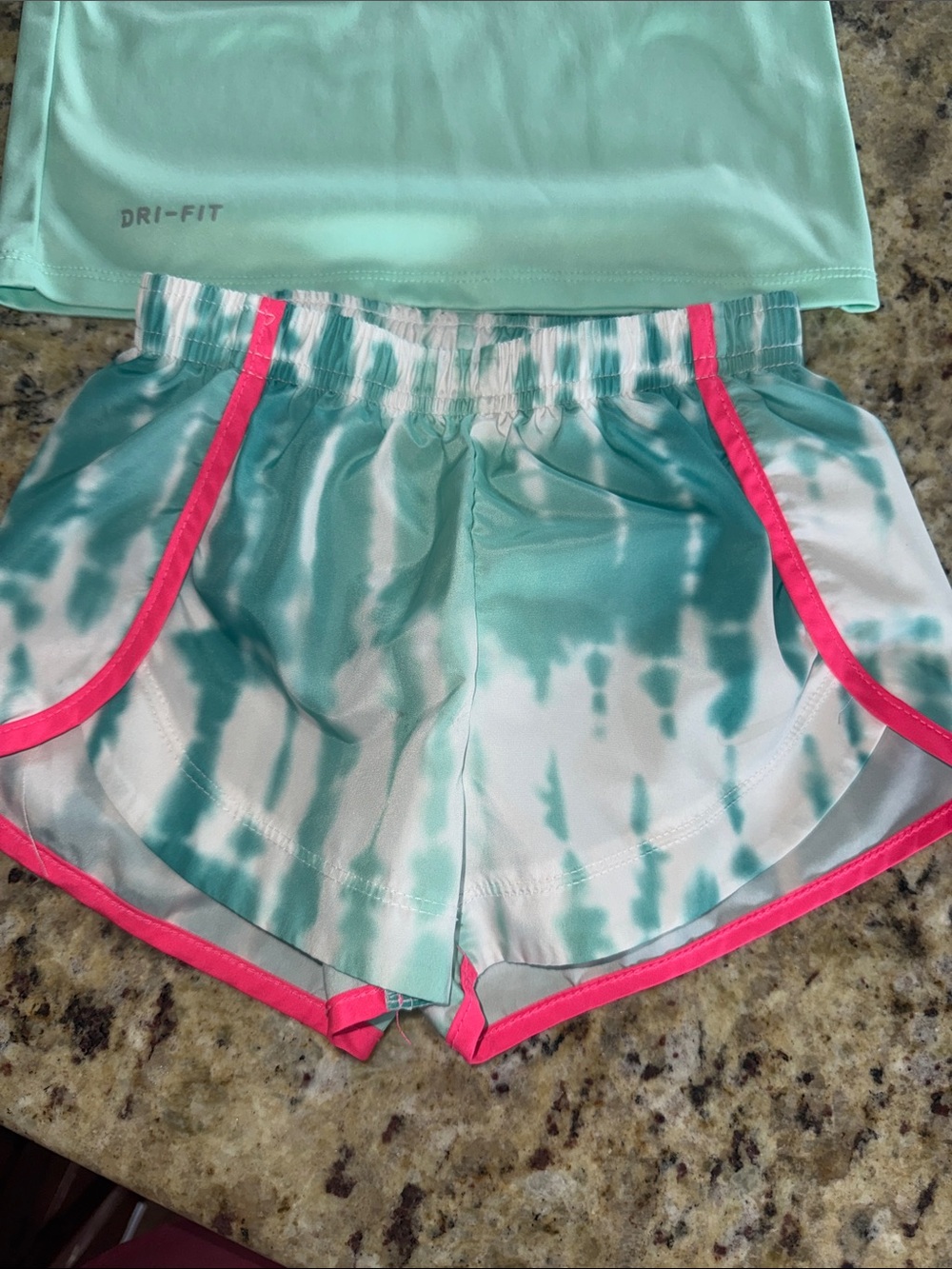 Nike Teal & Pink Dri-FIT Girls' Set - Tee & Tie-Dye Shorts - Picture 3 of 10